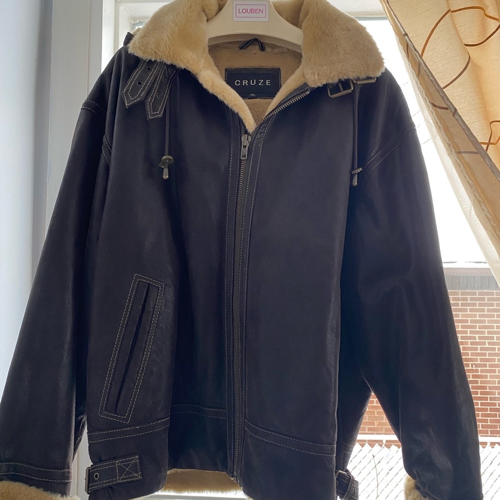 CRUZE Leather Coat Size 2XL. Like New
